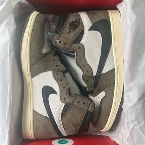 Jordan 1 Travis Scott Size 11